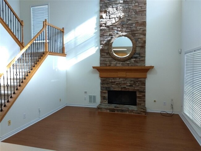 Building Photo - 2905 Brookwater Dr