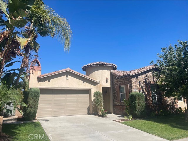 Foto principal - 25557 Red Hawk Rd