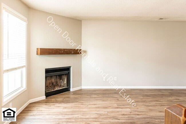 Foto del edificio - 7719 E State Blvd