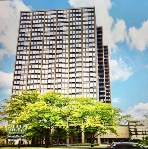 Primary Photo - 5320 N Sheridan Rd