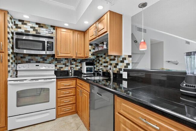 Foto del edificio - 2671 S Course Dr