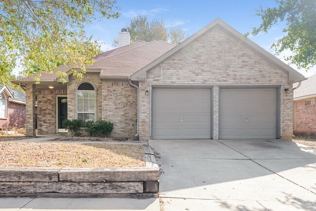 Building Photo - 7608 Honeybee Ln
