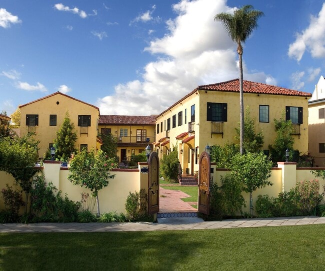 Building Photo - Trojandale Apartments