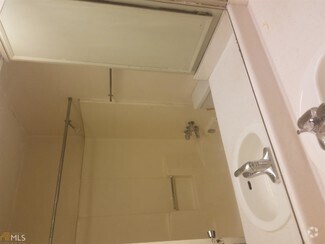 Apartments Under 600 In Dunwoody Ga Apartments Com