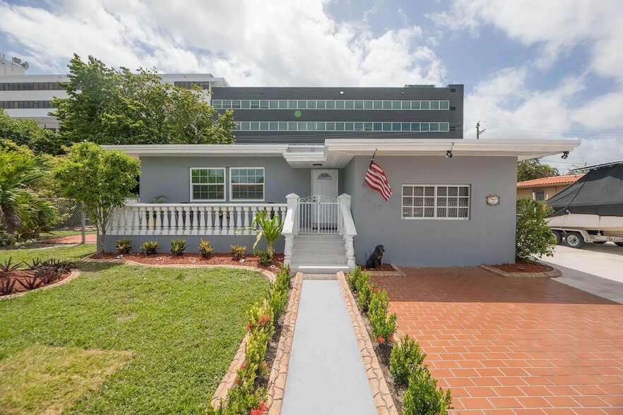 Foto principal - 2150 SW 21st Ter