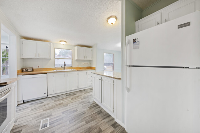 Building Photo - Kellam Doublewide