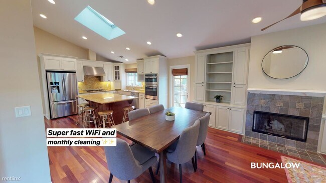 Building Photo - 1236 Cowper St