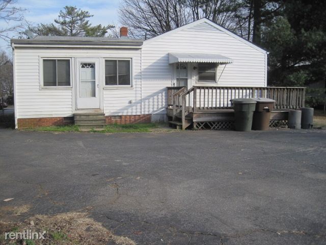 Building Photo - 3 br, 2 bath House - 2507 Yanceyville St