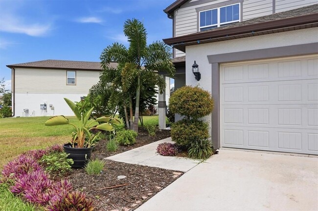 Foto del edificio - 9108 Royal River Cir