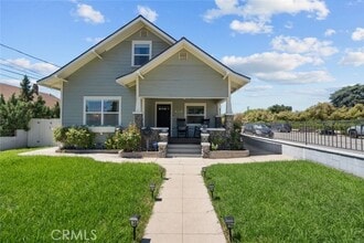 Building Photo - 329 N Campus Ave