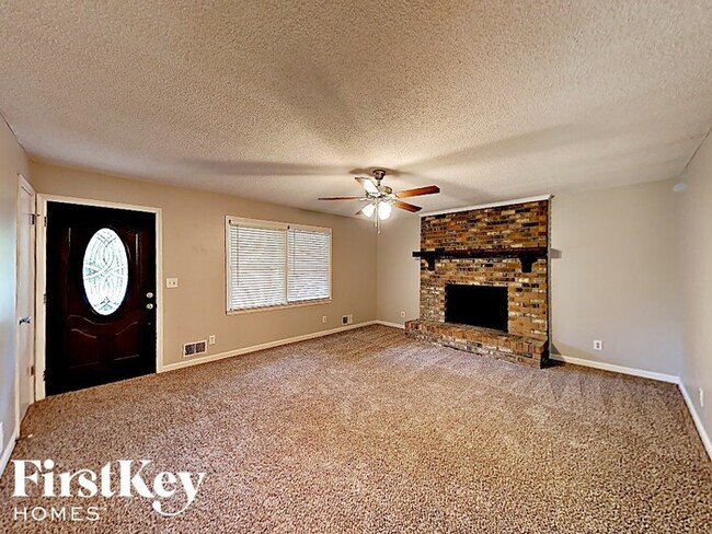 Building Photo - 4457 Sardis Dr