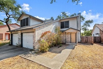 Building Photo - 13331 Water Oak Ln