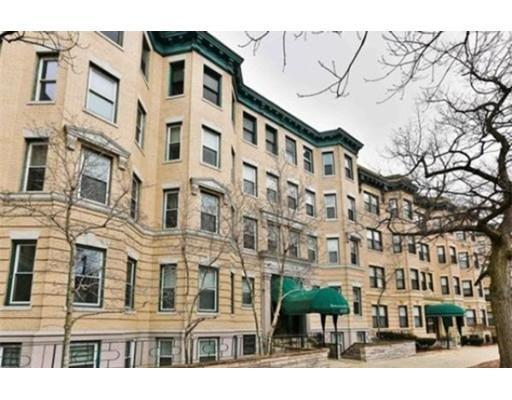 Primary Photo - 1409 Commonwealth Ave
