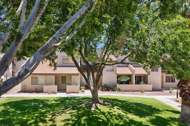 Building Photo - 520 N Stapley Dr