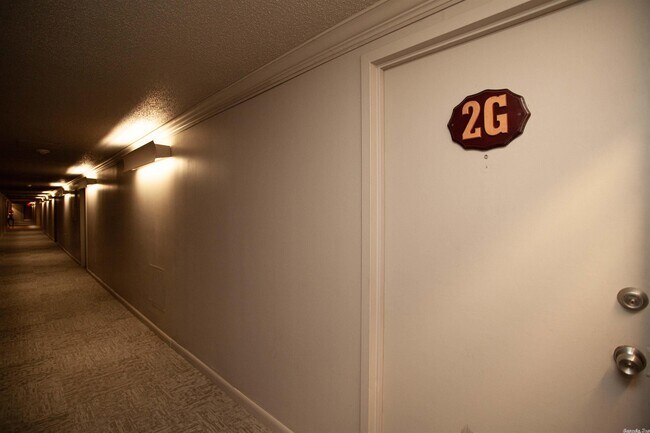 Foto del edificio - 700 E 9th St