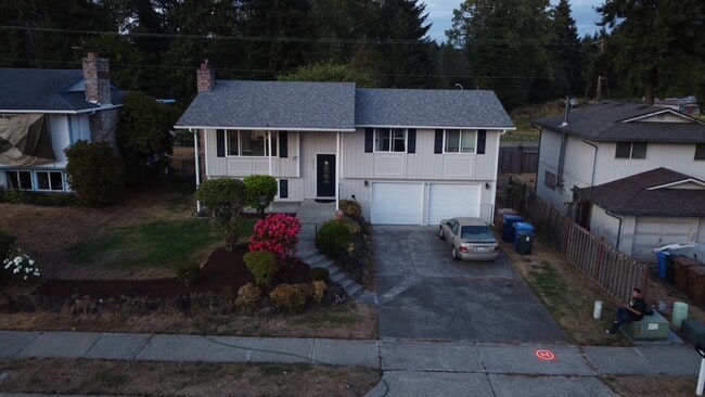 Foto del edificio - 6617 E Grandview Ave