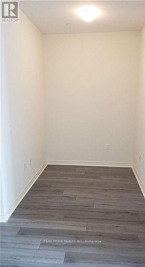 Photo du bâtiment - 349-PH349 Rathburn Rd W