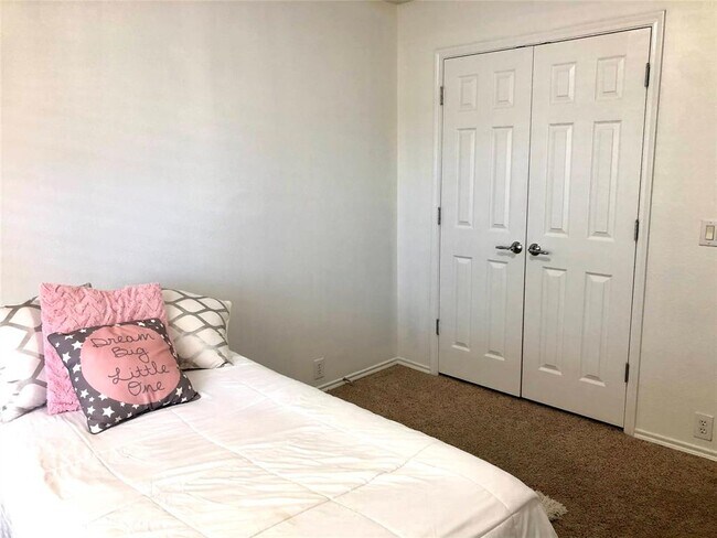 Foto del edificio - 4611 Pin Oak Creek Ln