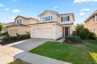 Building Photo - 32355 Fernleaf Dr
