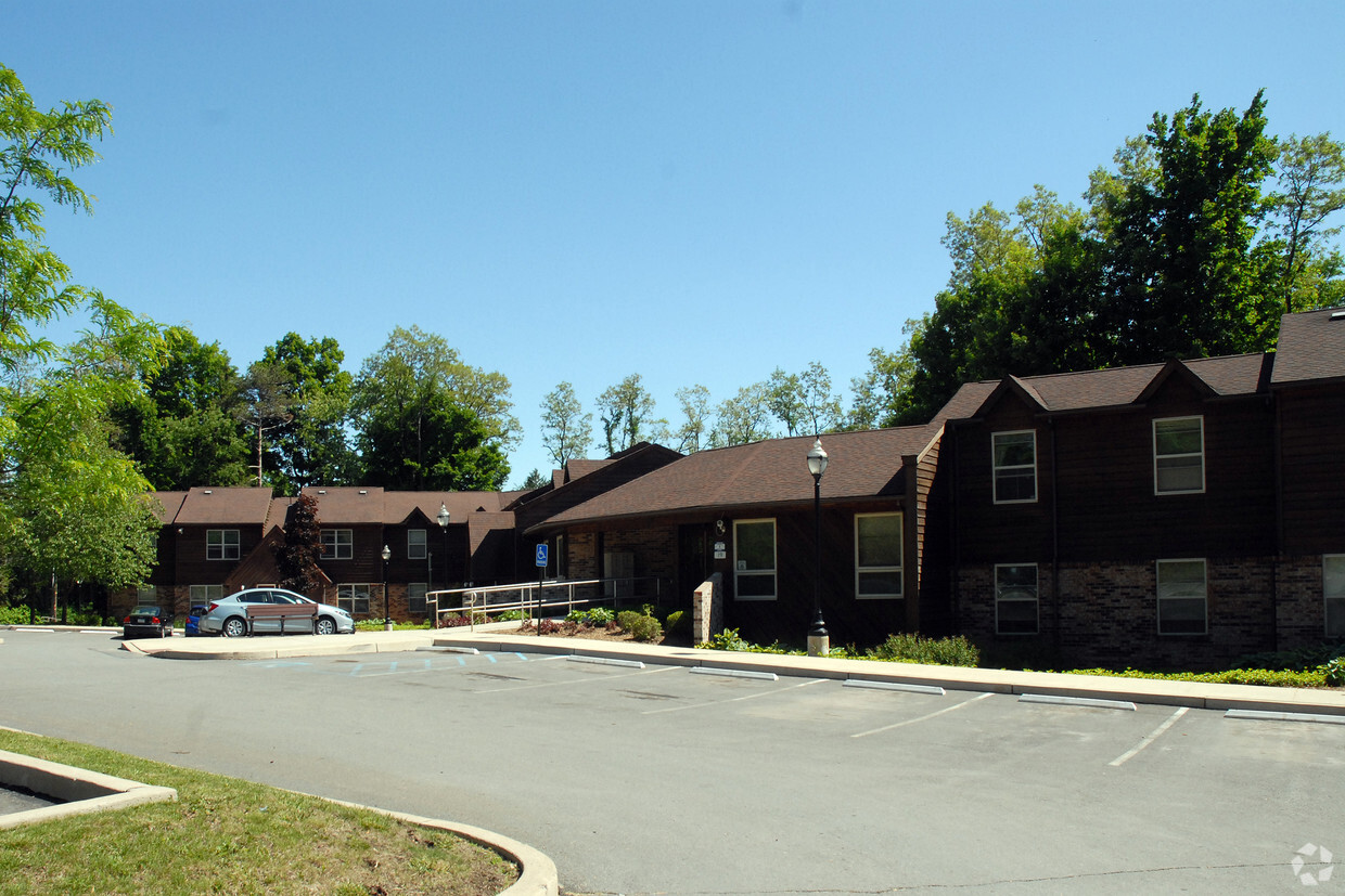 Pocono Apartments