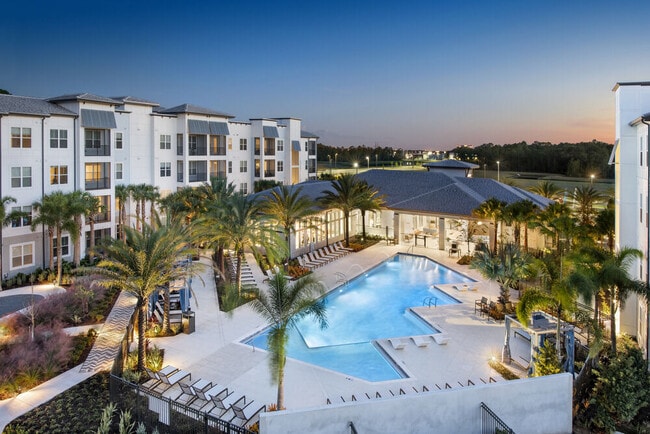Sur Lake Buena Vista apartments — community photo - Sur Lake Buena Vista