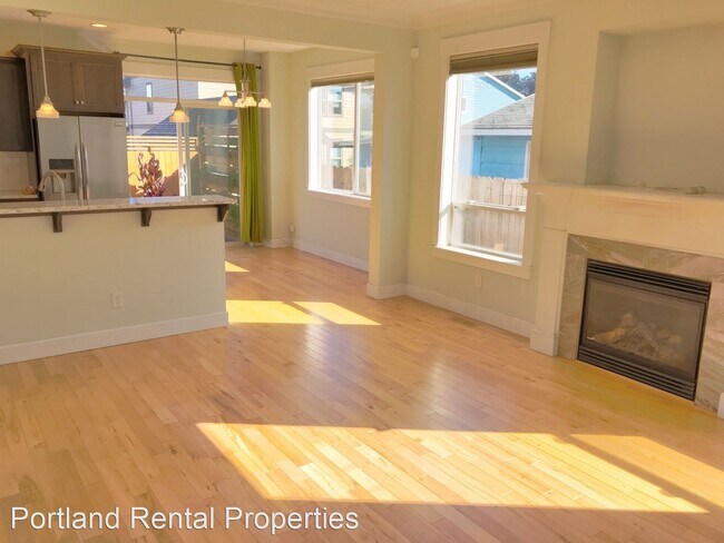 Foto del edificio - 3 br, 2.5 bath House - 2813 N. Argyle St.