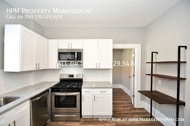 Foto del edificio - 2179 W 11th St