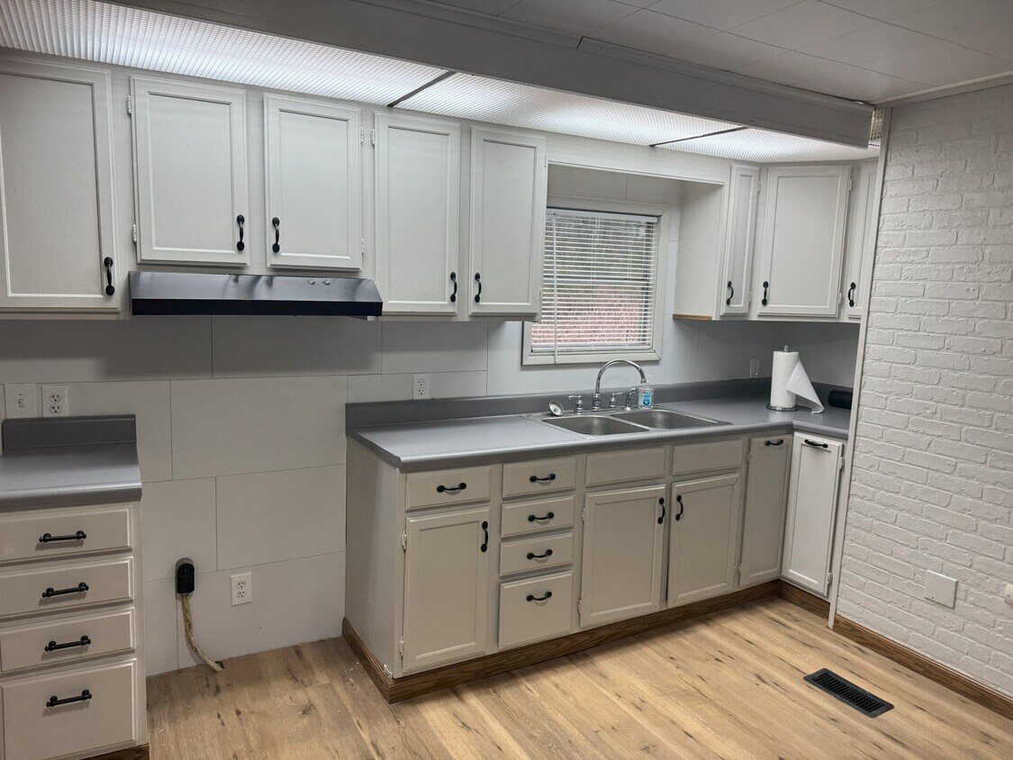 Foto principal - 622 Flinn Ave