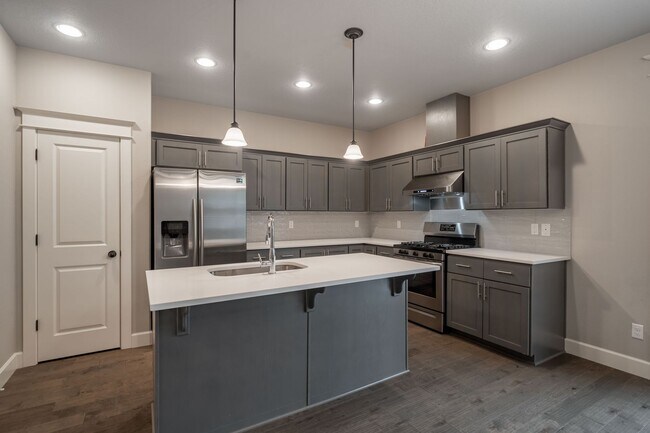 Foto del edificio - 9965 SE Taggart St