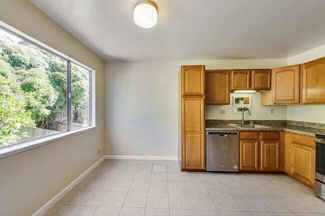 Foto del edificio - 572 29th St
