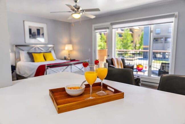 Building Photo - 600 Colorado 9-SI ID1387673P