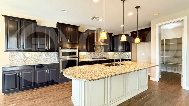 Foto del edificio - 7027 W Springfield Wy