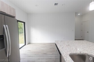 Building Photo - 8009 Cod Ct