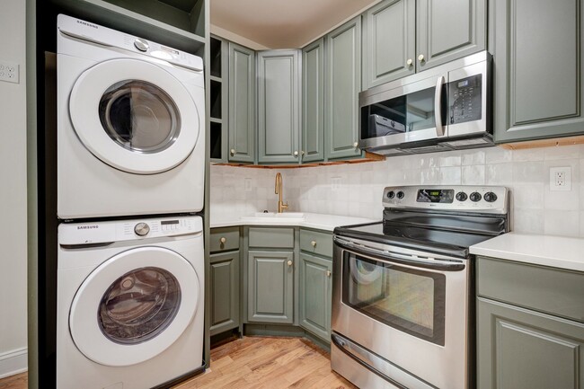 Photo - 1723 W Master Street Apartment
