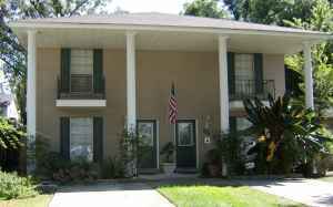 Building Photo - 237 Metairie Heights Ave