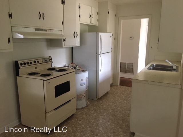 Building Photo - 3 br, 1.5 bath House - 909 Brookhaven Drive