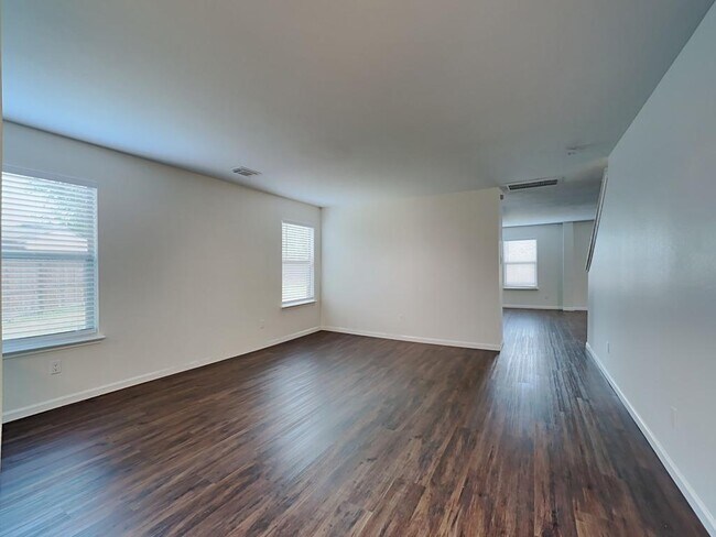 Foto del edificio - 4006 Carmel Ridge Way