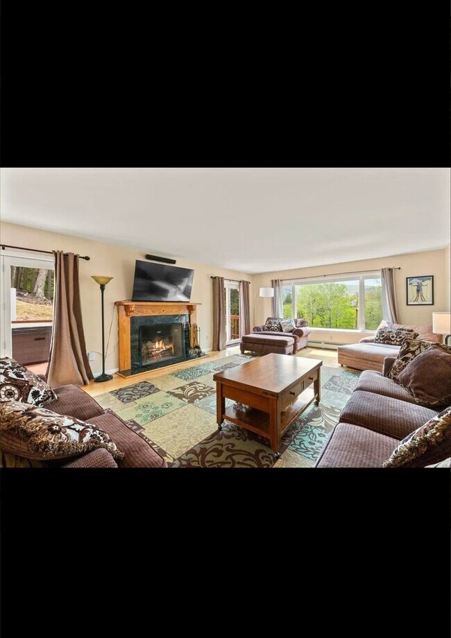 10 Indian Brush Rd, Winhall, VT 05340 House Rental in Winhall, VT