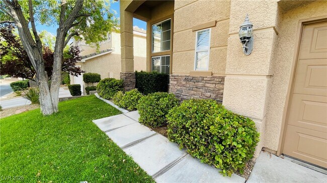 Foto del edificio - 10317 Forum Hills Pl