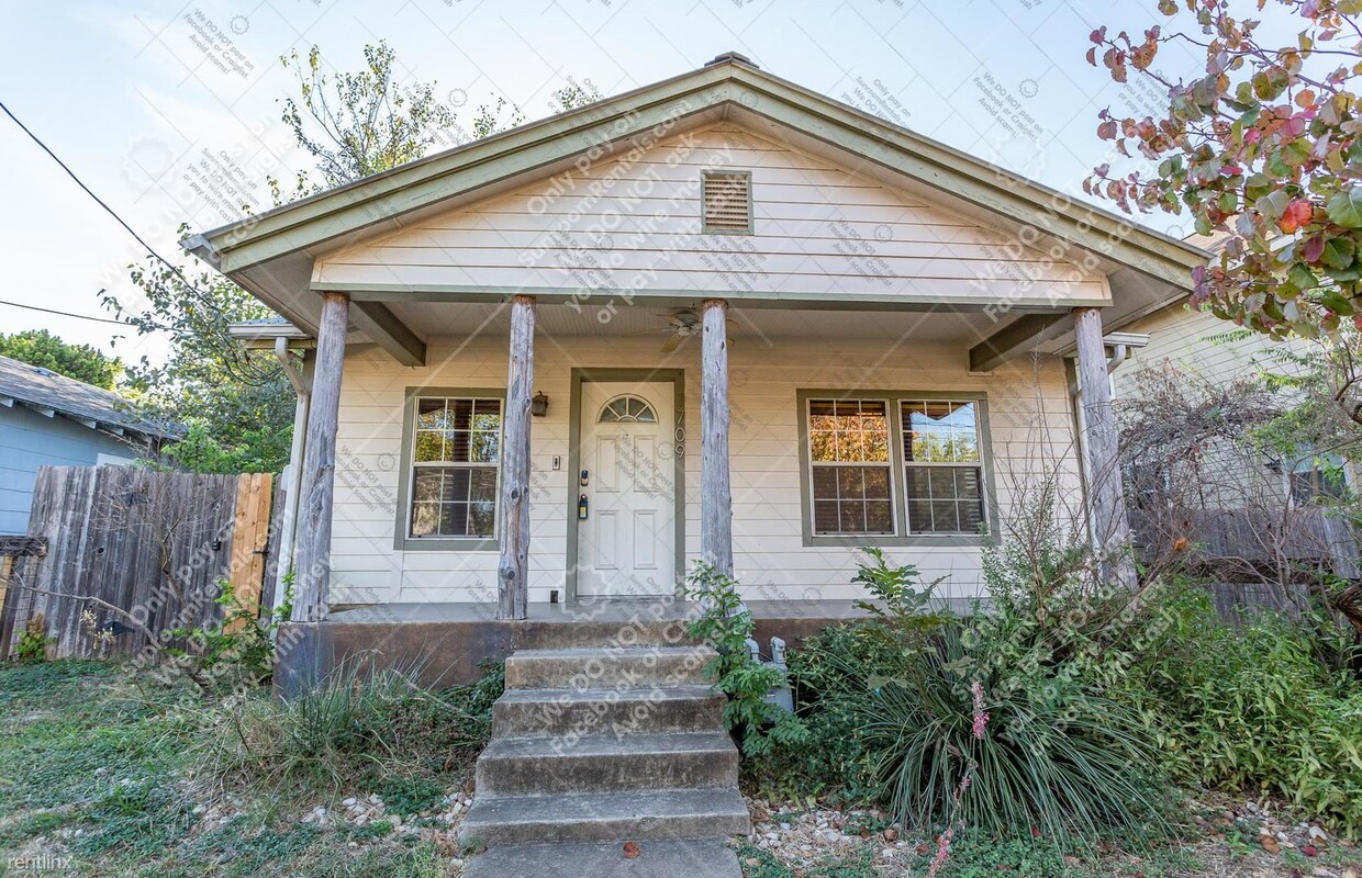 2 br, 2 bath House - 1709 S. 5th St Photo