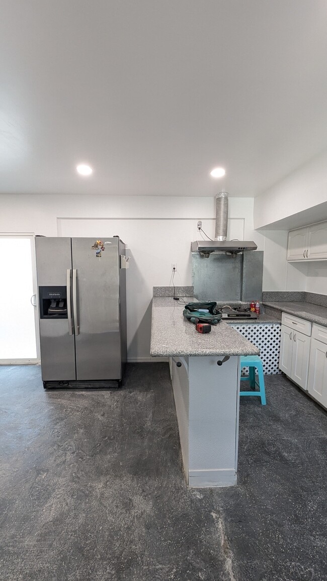 Cocina de la unidad n.° 3 - 18721 Galleano St