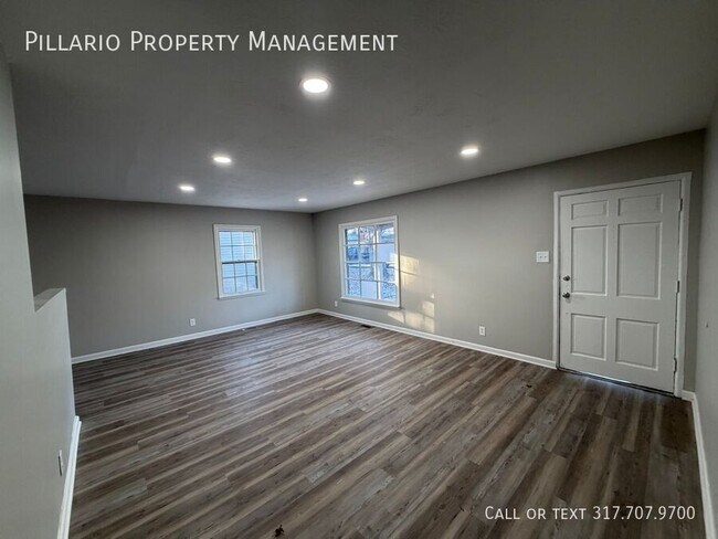 Foto del edificio - 7903 Roseway Ct