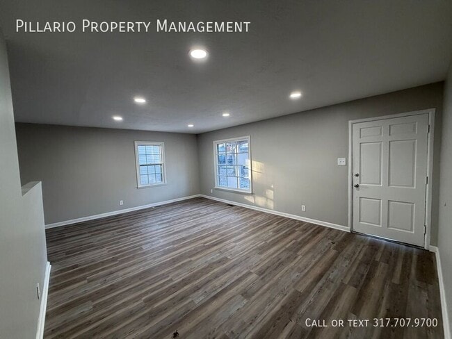 Photo - 7903 Roseway Ct House