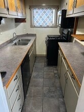 Building Photo - 46 Hambly St