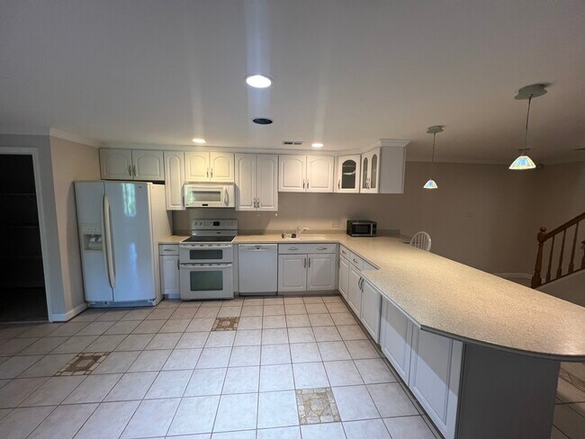Foto del edificio - 8302 Silverthorn Rd