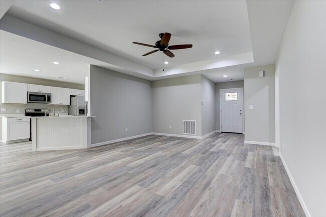 Foto del edificio - 205 Elysian Hills Dr