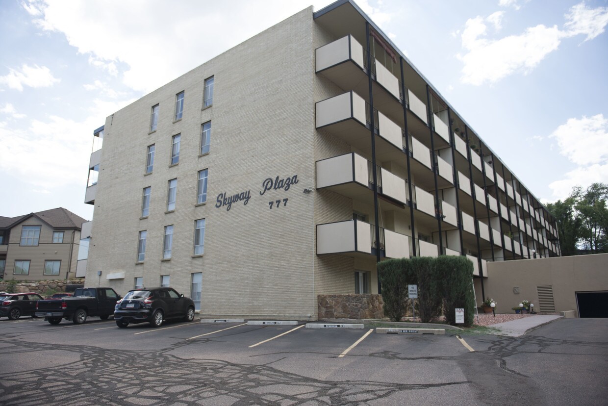 777 Saturn Dr, Colorado Springs, CO 80905 Condo for Rent in Colorado