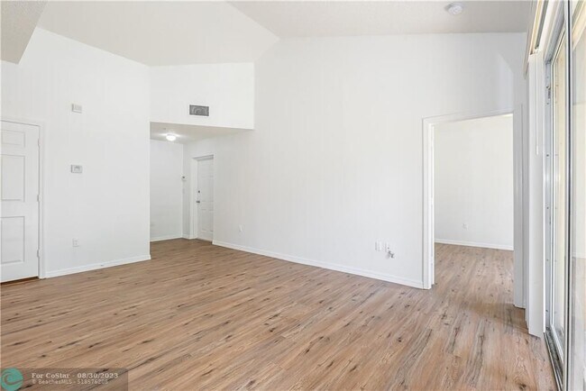 Building Photo - 7085 Nova Dr