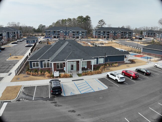 Exterior 3D - Silver Station Apartment Homes