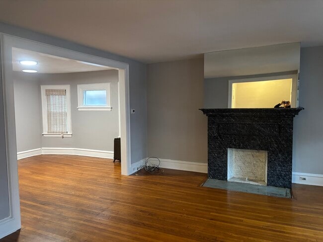 Building Photo - 783 Potomac Ave